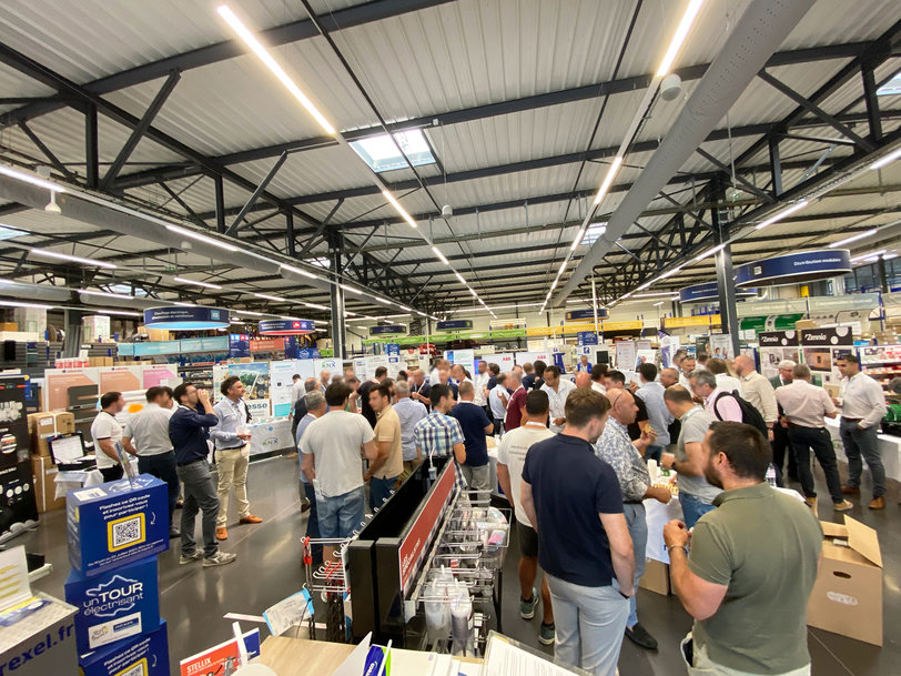 KNX Tour 2024, partenaire de la FFB Grand-Est, met le cap sur Reims pour répondre aux enjeux des décrets BACS